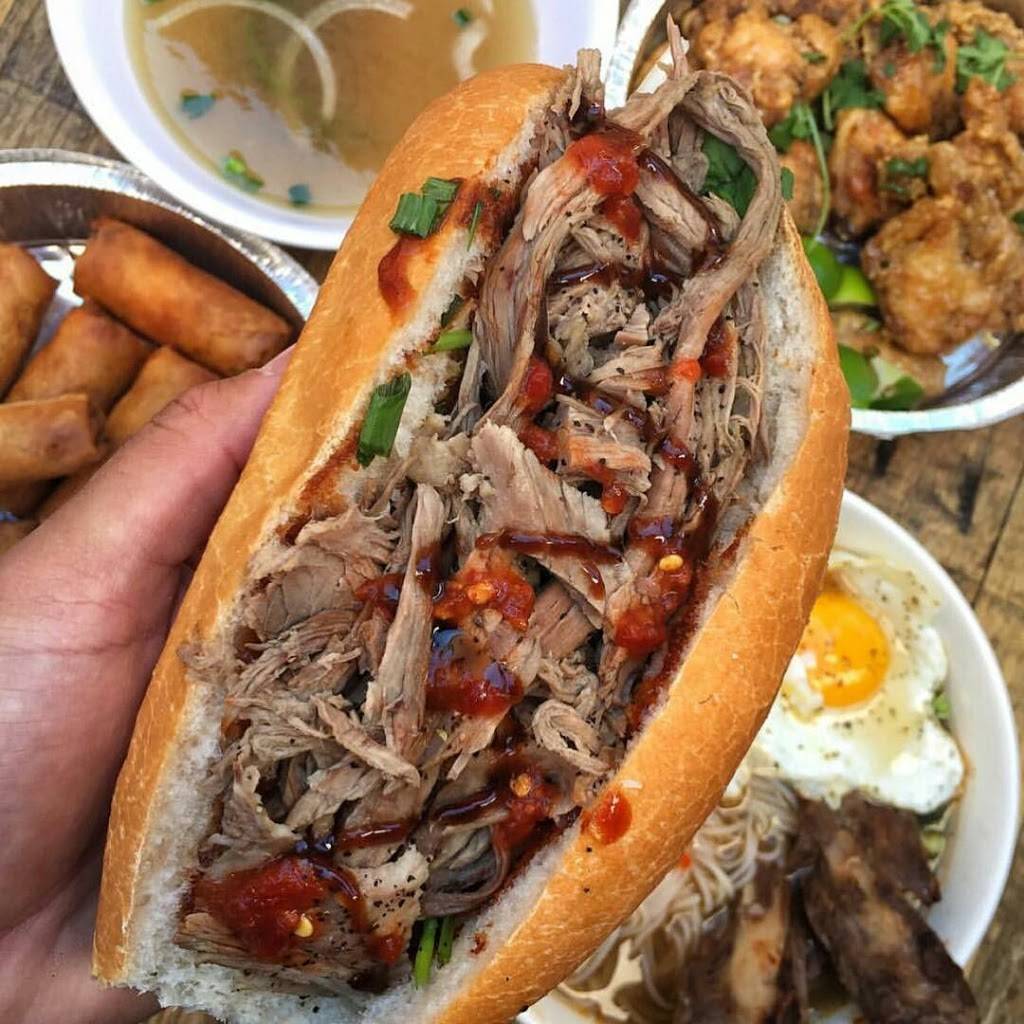 Red Envelope | restaurant | 201 E 4th St #127, Santa Ana, CA 92701, USA | 7143830414 OR +1 714-383-0414