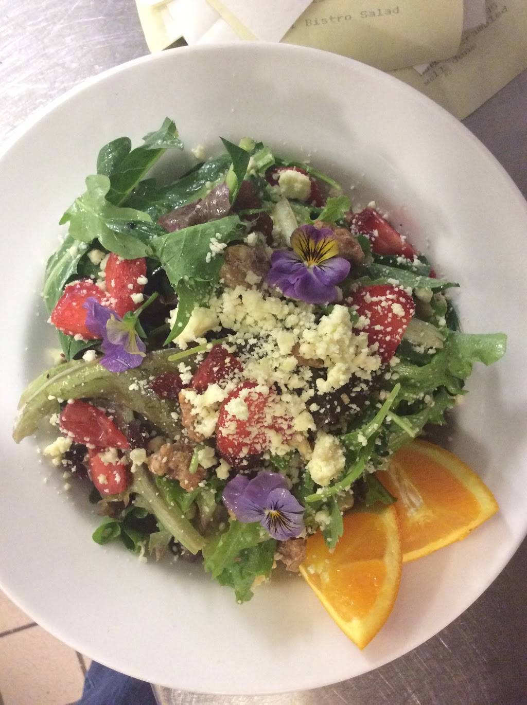 Brown Hound Downtown | restaurant | 500 University Ave, Rochester, NY 14607, USA | 5855069725 OR +1 585-506-9725