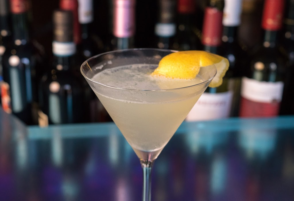 Jet Wine Bar | restaurant | 1525 South St, Philadelphia, PA 19146, USA | 2157351116 OR +1 215-735-1116