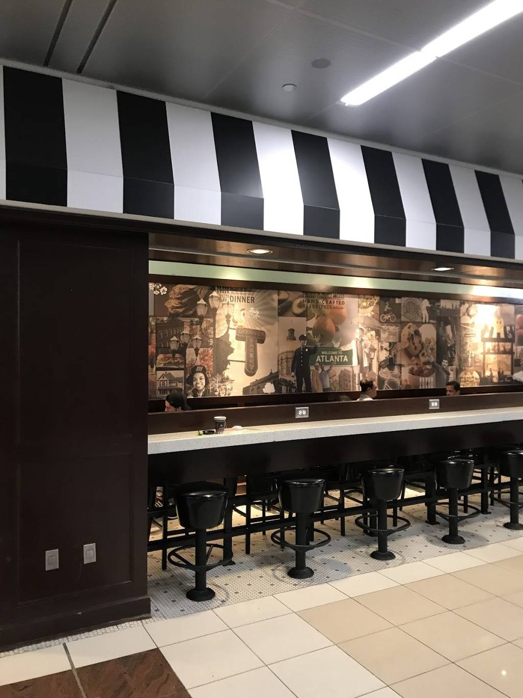 Corner Bakery Cafe | bakery | 6000 N Terminal Pkwy, Atlanta, GA 30320, USA | 4047639778 OR +1 404-763-9778