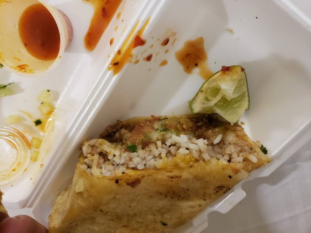 Taco Papi | restaurant | 3755 S Las Vegas Blvd, Las Vegas, NV 89109, USA | 7024440885 OR +1 702-444-0885