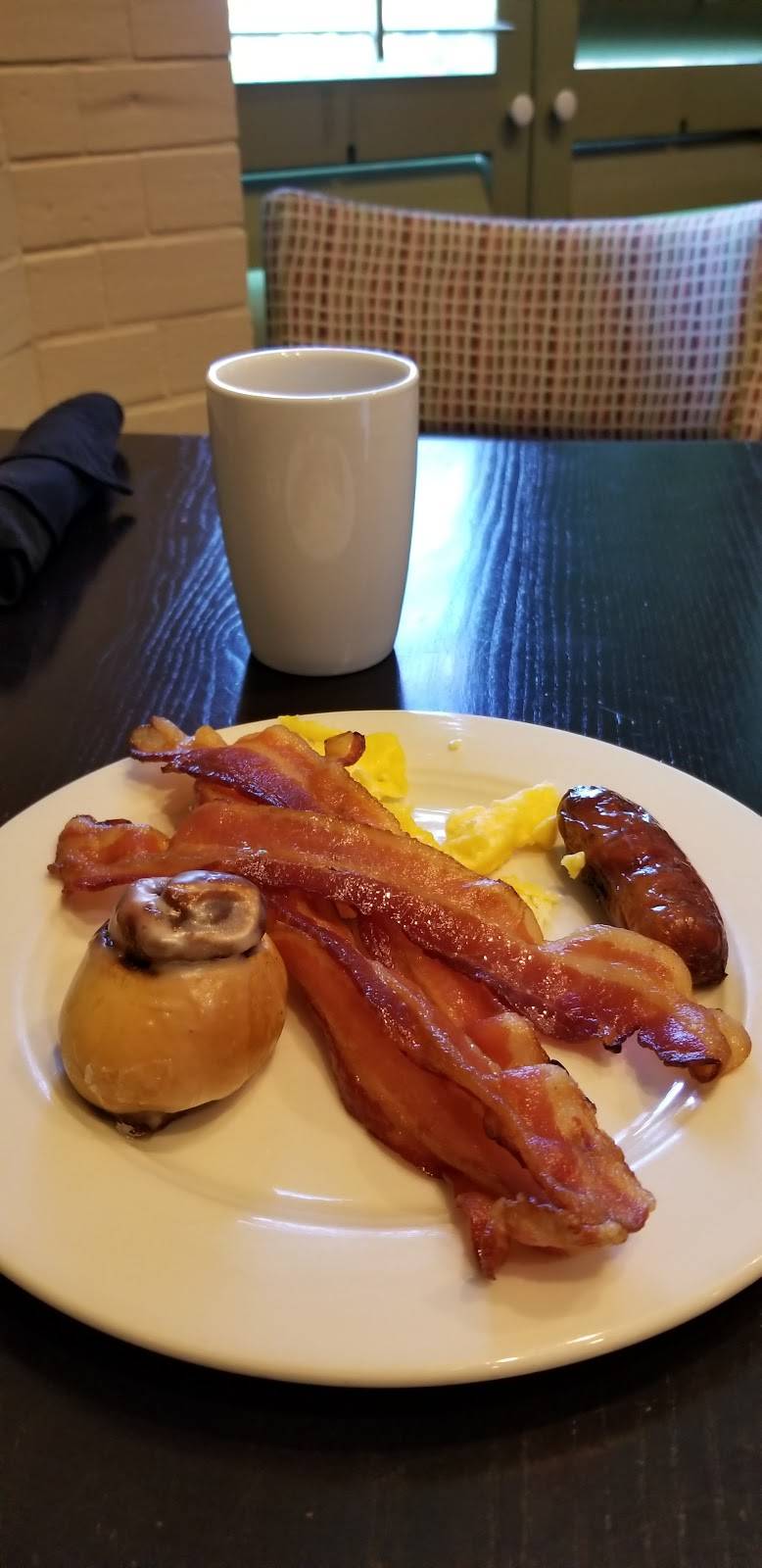 KFC | restaurant | 2210 South, Del Prado Blvd S, Cape Coral, FL 33990, USA | 2397722289 OR +1 239-772-2289