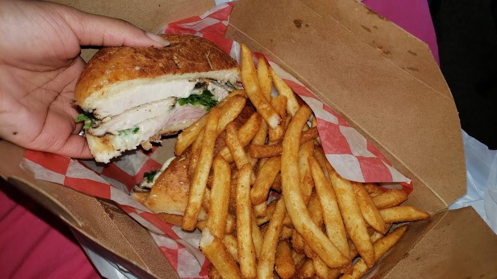 Fresa Bistro | restaurant | 15 N 3rd St, Harrisburg, PA 17101, USA | 7172168754 OR +1 717-216-8754