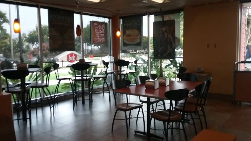 Jack in the Box | restaurant | 10537 Scripps Poway Pkwy, San Diego, CA 92131, USA | 8585499163 OR +1 858-549-9163
