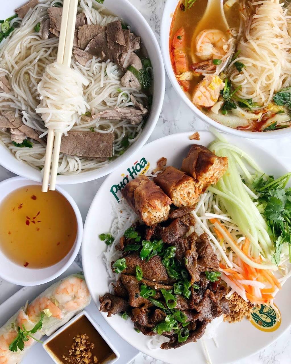 Pho Hoa Noodle Soup | restaurant | 5435 N State Rd 7, Tamarac, FL 33319, USA | 9547399888 OR +1 954-739-9888
