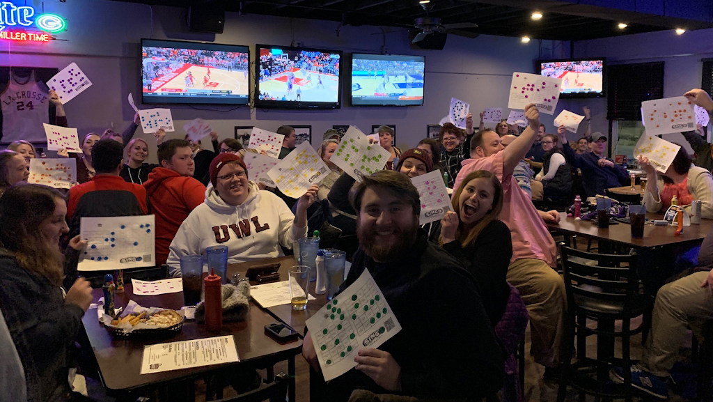 Eagles Nest Sports Bar-Grill | restaurant | 1914 Campbell Rd, La Crosse, WI 54601, USA | 6087823969 OR +1 608-782-3969