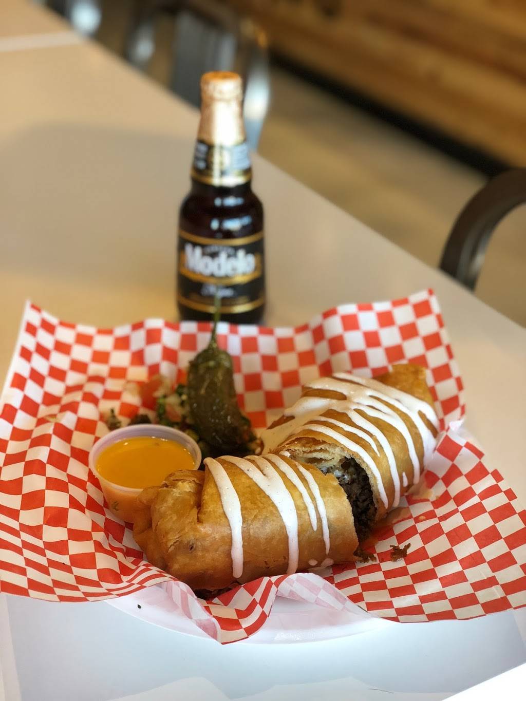 Trompo Taqueria & Burgers | restaurant | 2334 W Buckingham Rd #370, Garland, TX 75042, USA | 4699310786 OR +1 469-931-0786