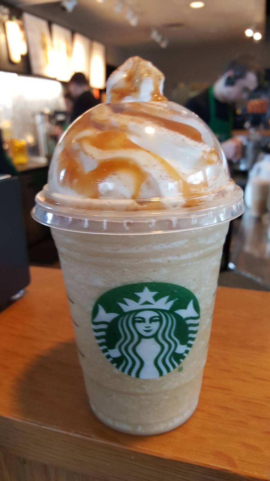 Starbucks | cafe | 1700 Avenue of Mid-America, Effingham, IL 62401, USA | 2173425577 OR +1 217-342-5577