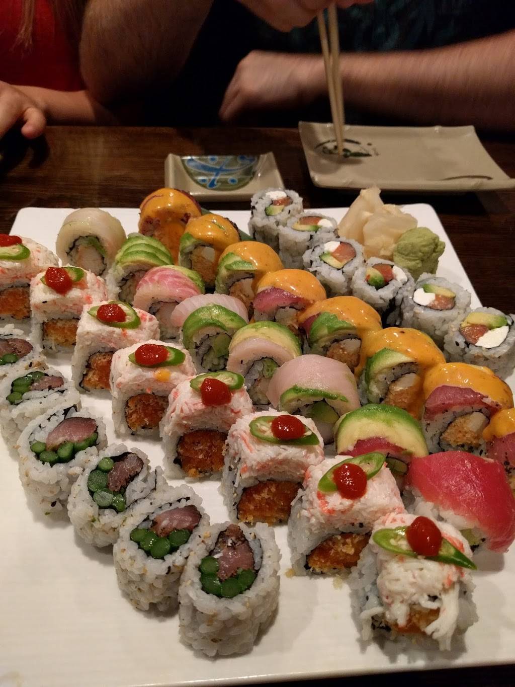 Inaka Sushi & Bar | restaurant | 9321 N Pennsylvania Ave, Oklahoma City, OK 73120, USA | 4052422224 OR +1 405-242-2224