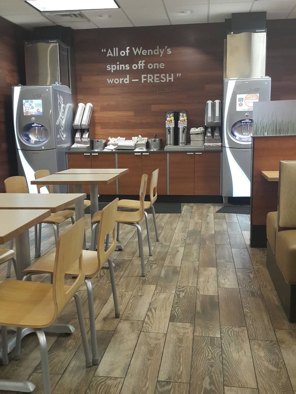 Wendys | restaurant | 5070 S Syracuse St, Denver, CO 80237, USA | 3038509752 OR +1 303-850-9752