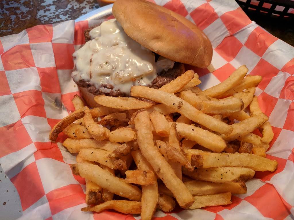 Grand Rapids Garage Bar & Grill | restaurant | 819 Ottawa Ave NW, Grand Rapids, MI 49503, USA | 6164540321 OR +1 616-454-0321