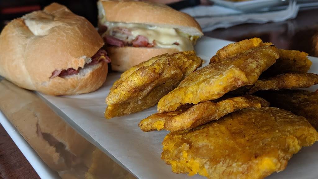 De Rican Chef | restaurant | 3208 Holland Road Ste 105 Ste 105, Virginia Beach, VA 23453, USA | 7574681110 OR +1 757-468-1110