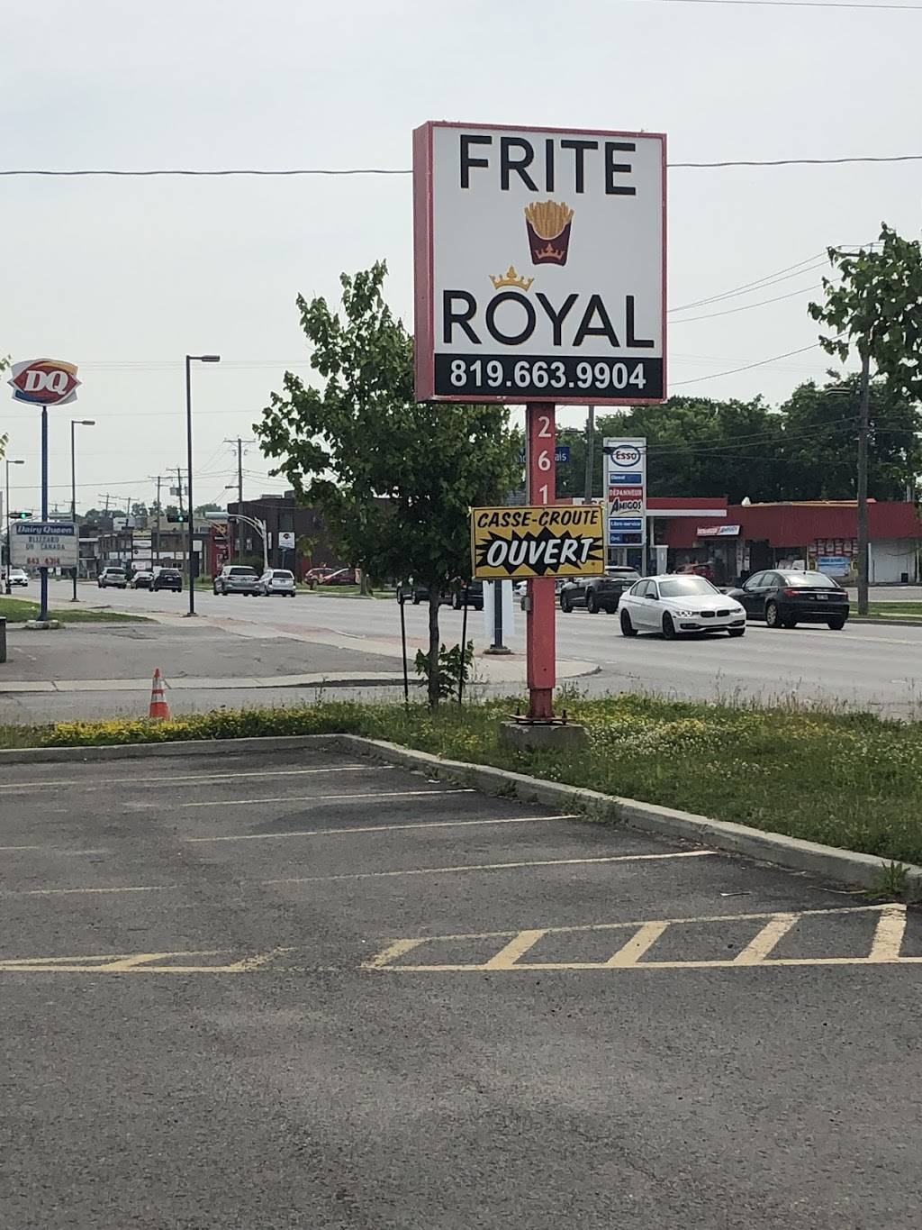 Casse Croute Frite Royal | restaurant | 253 Boulevard Maloney E, Gatineau, QC J8P 1C3, Canada | 8196639904 OR +1 819-663-9904