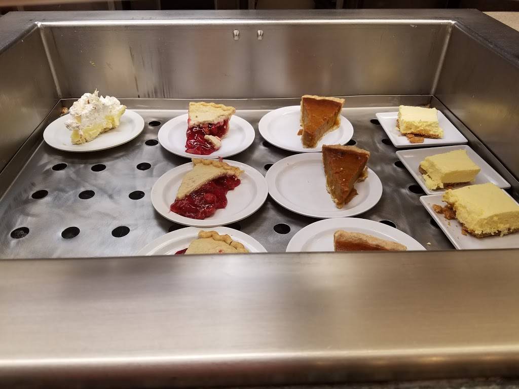 HomeTown Buffet | restaurant | 3041 W Florida Ave, Hemet, CA 92545, USA | 9516520282 OR +1 951-652-0282