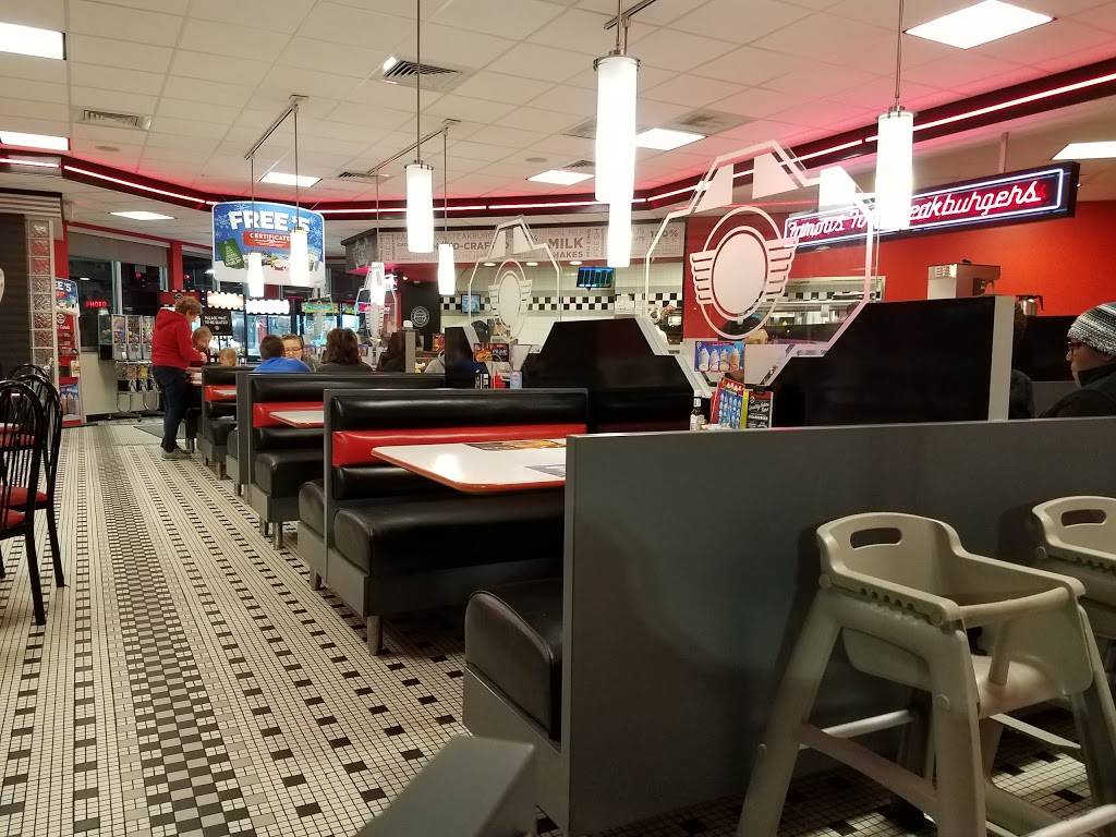 Steak n Shake | restaurant | 4640 Chippewa, St. Louis, MO 63116, USA | 3144806566 OR +1 314-480-6566