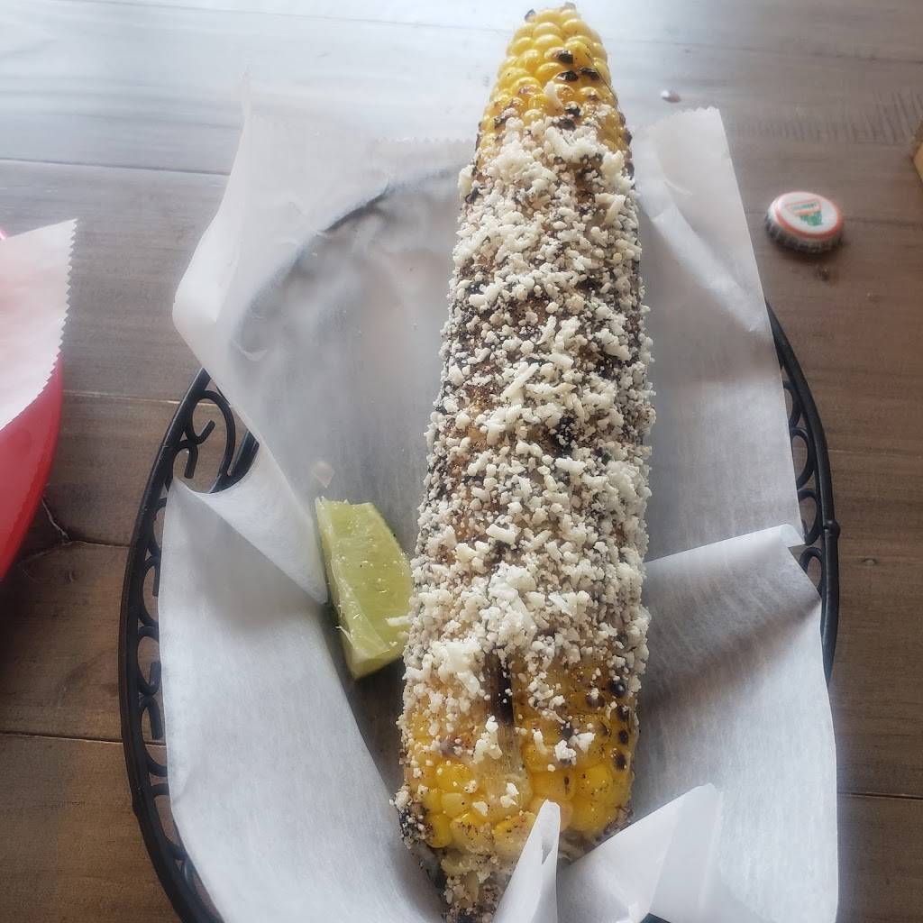 Chilacates Chestnut Hill | restaurant | 33 Boylston St St 3330, Chestnut Hill, MA 02467, USA | 6176318239 OR +1 617-631-8239