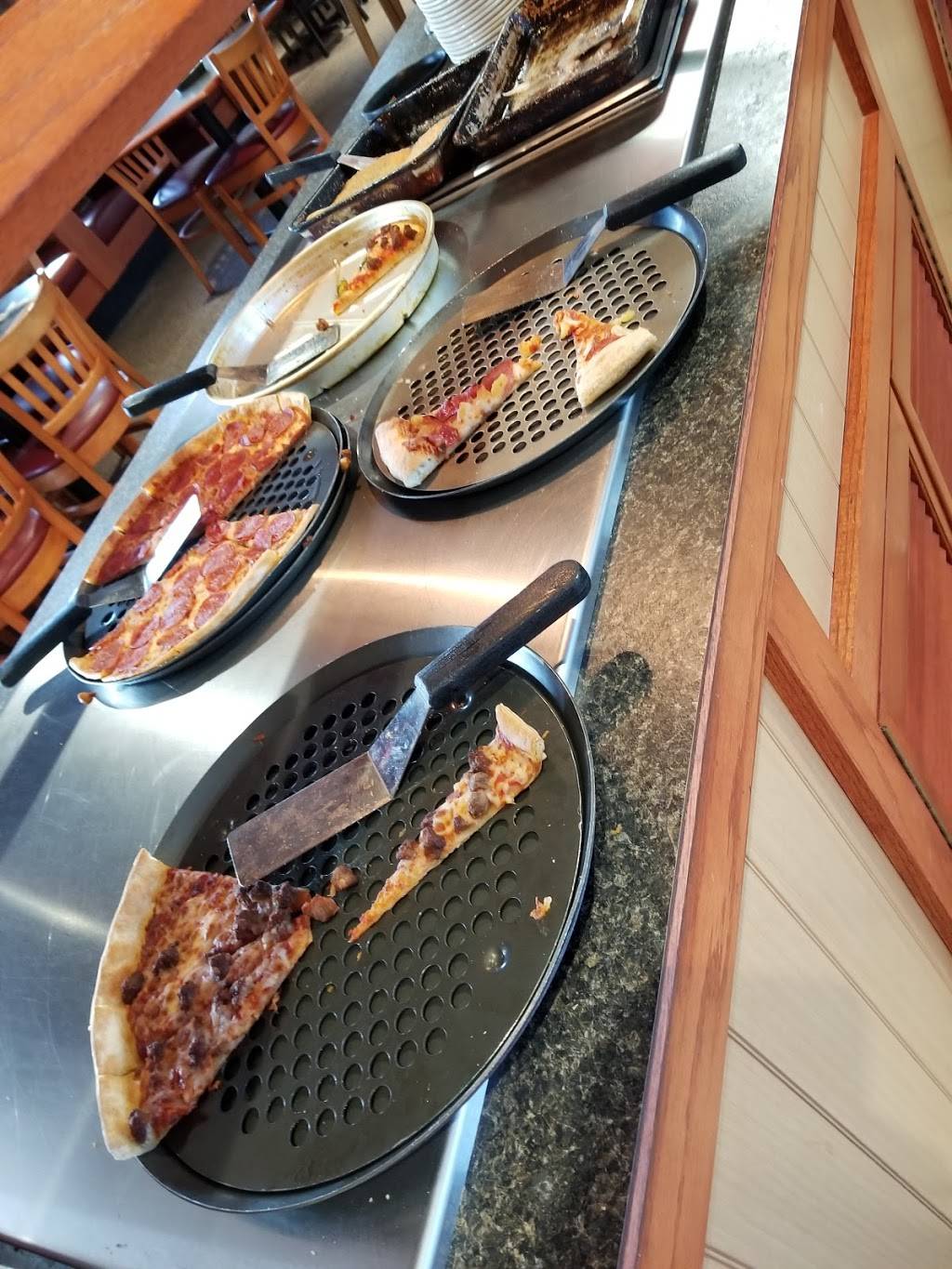Pizza Hut | meal delivery | 1010 N Rose Hill Rd, Rose Hill, KS 67133, USA | 3167760044 OR +1 316-776-0044