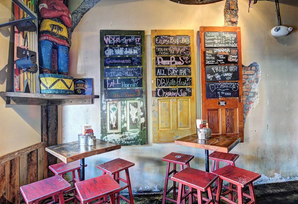 Billy Jacks Shack - Harrisonburg | restaurant | 92 S Main St, Harrisonburg, VA 22801, USA | 5404331793 OR +1 540-433-1793