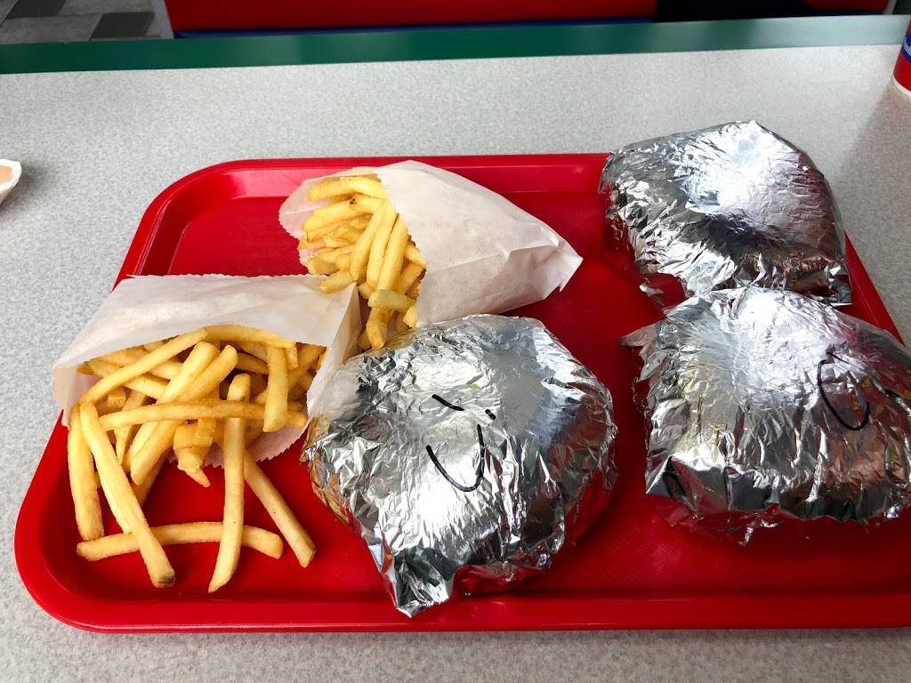 Big J Burgers - Richmond | restaurant | 190 S 200 W, Richmond, UT 84333, USA | 4352581000 OR +1 435-258-1000