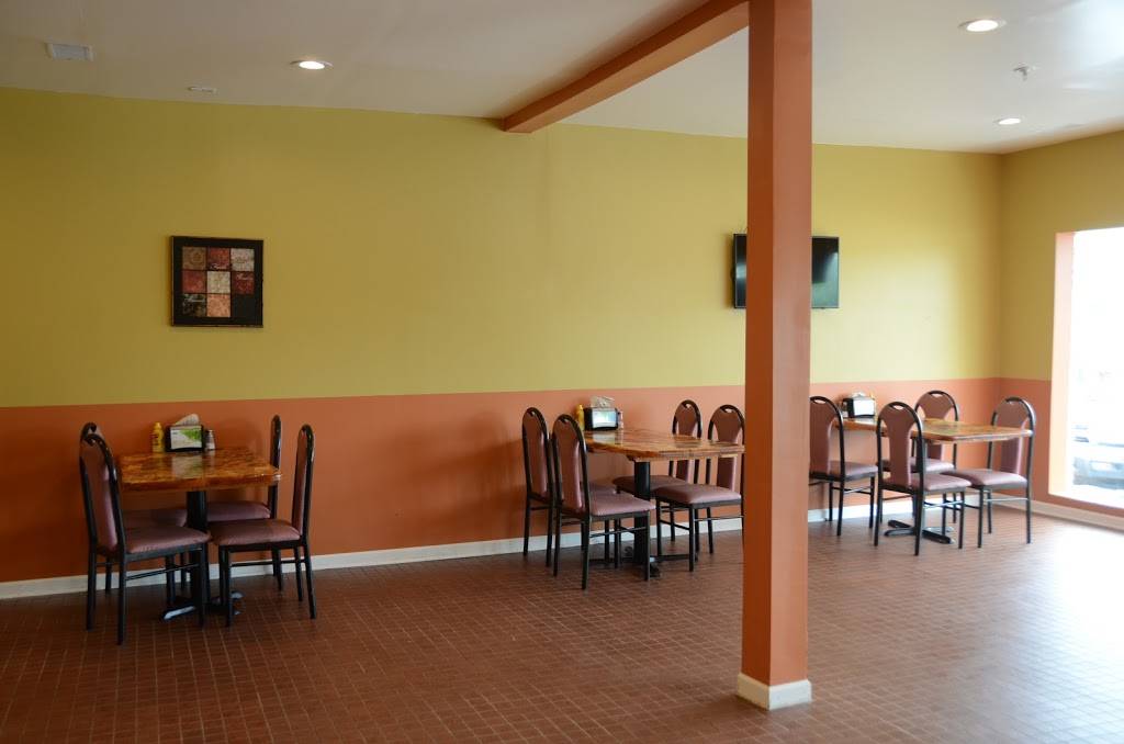 Gyro Cafe & Grill | restaurant | 309 N Main St, Ashland City, TN 37015, USA | 6152461400 OR +1 615-246-1400