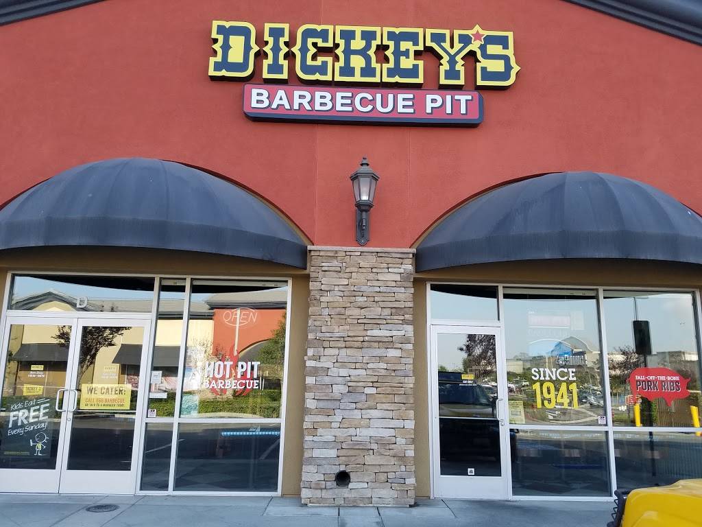 Dickeys Barbecue Pit | restaurant | 27949 Greenspot Rd, Highland, CA 92346, USA | 9098622000 OR +1 909-862-2000