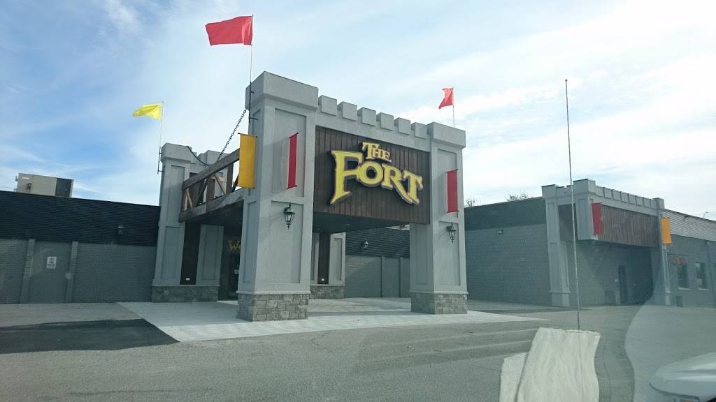 The Fort Fun Centre | restaurant | 689 Texas Rd, Amherstburg, ON N9V 3R3, Canada | 5197364382 OR +1 519-736-4382