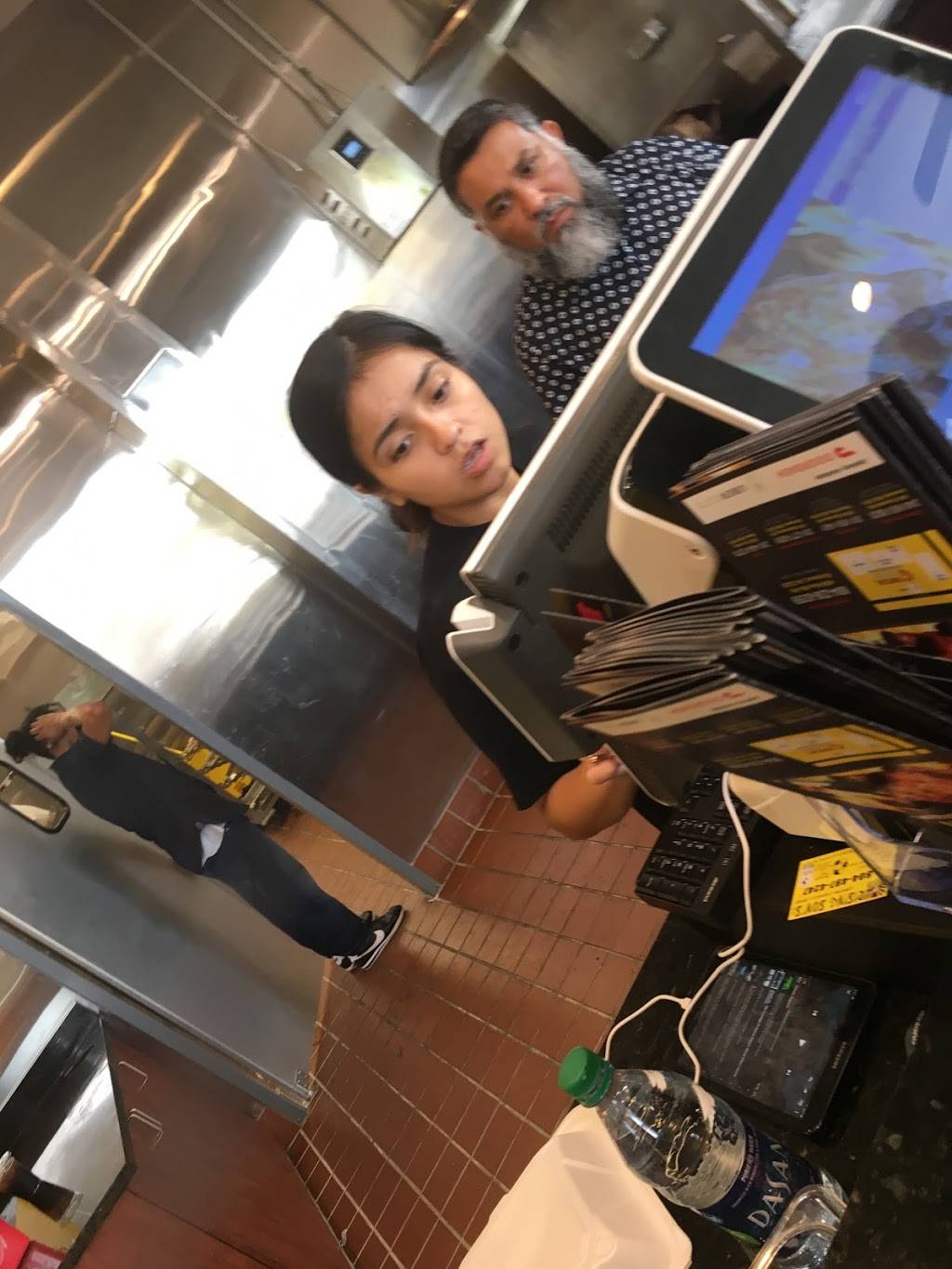 Dc Charcoal Chicken & Grill | restaurant | 4909 Nine Mile Rd, Richmond, VA 23223, USA | 8042368359 OR +1 804-236-8359