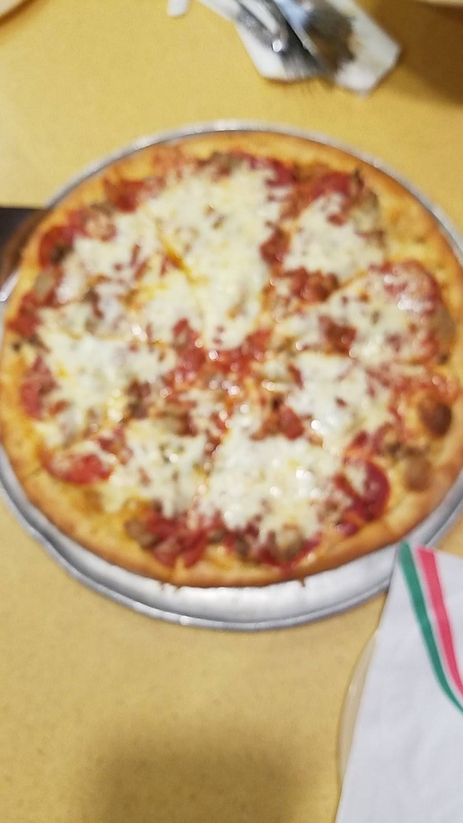 Grotto Pizza | restaurant | 22925 Sussex Hwy, Seaford, DE 19973, USA | 3026282800 OR +1 302-628-2800