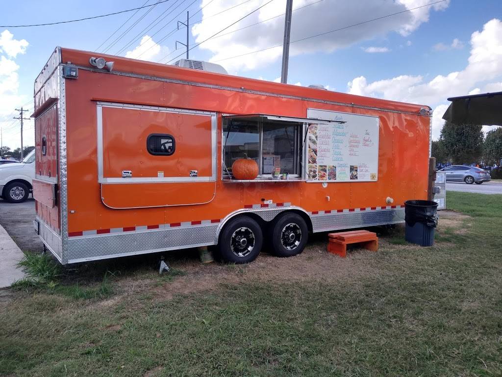 The Angel’s Place | restaurant | 2800 W Hudson Rd, Rogers, AR 72756, USA | 4793407611 OR +1 479-340-7611