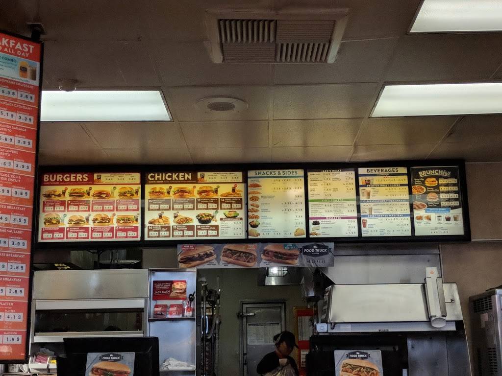 Jack in the Box | restaurant | 101 W Foothill Blvd, Pomona, CA 91767, USA | 9095960029 OR +1 909-596-0029