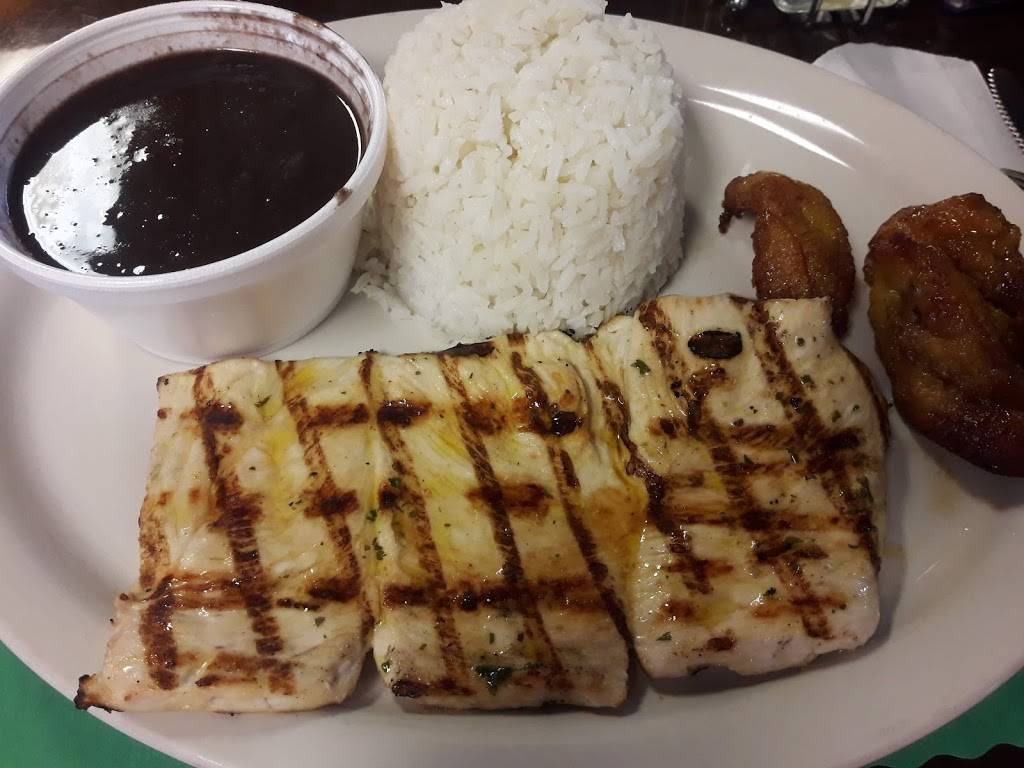 La Granja | restaurant | 7996 Pines Blvd, Pembroke Pines, FL 33024, USA | 9549662070 OR +1 954-966-2070