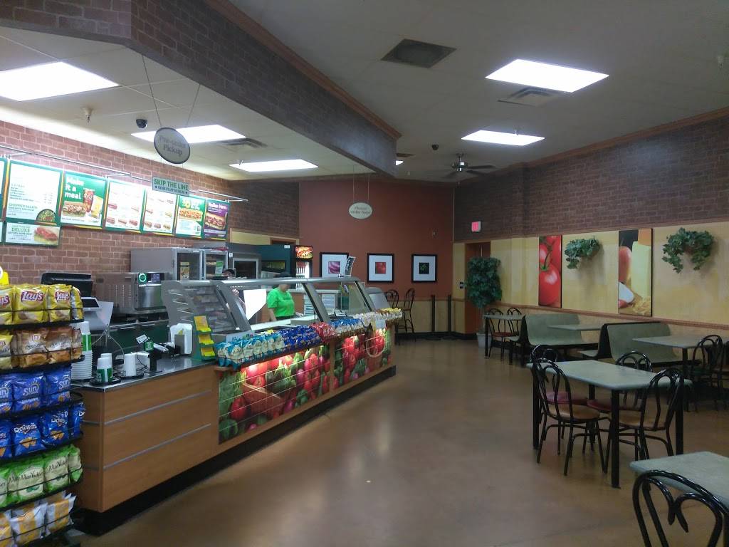 Subway | restaurant | 1151 Stonecrest Blvd, Tega Cay, SC 29708, USA | 8035487044 OR +1 803-548-7044