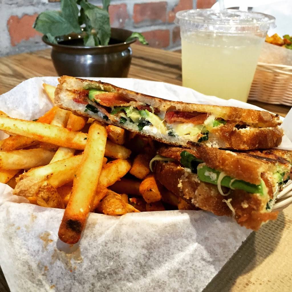 The Brooklyn Tree | restaurant | 188 Montrose Ave, Brooklyn, NY 11206, USA | 9179090307 OR +1 917-909-0307