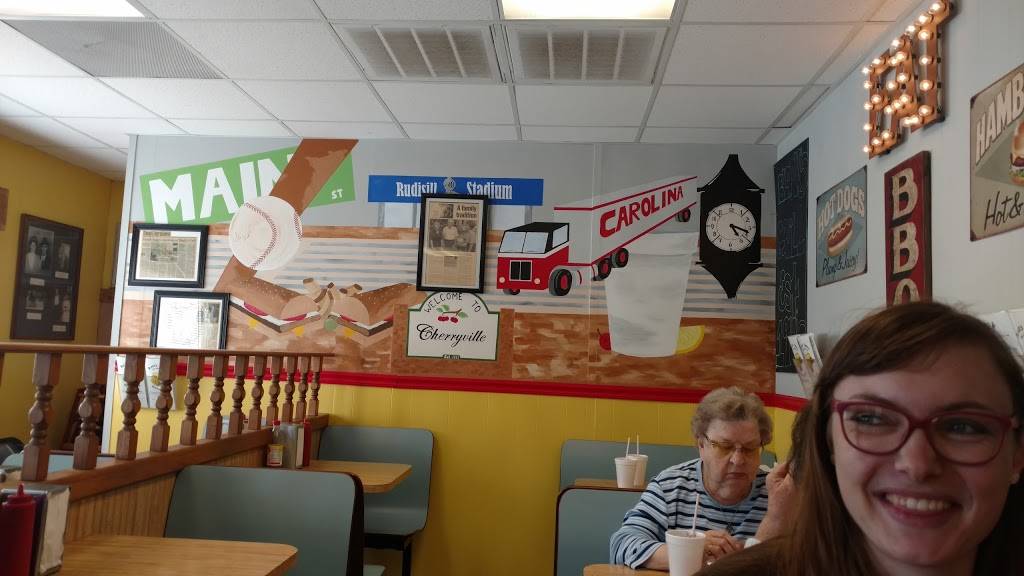 Blacks Grill | restaurant | 1915 Lincolnton Hwy, Cherryville, NC 28021, USA | 7044355666 OR +1 704-435-5666