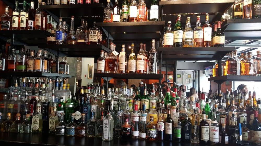 Tip Tap Room | restaurant | 138 Cambridge St, Boston, MA 02114, USA | 8573503344 OR +1 857-350-3344