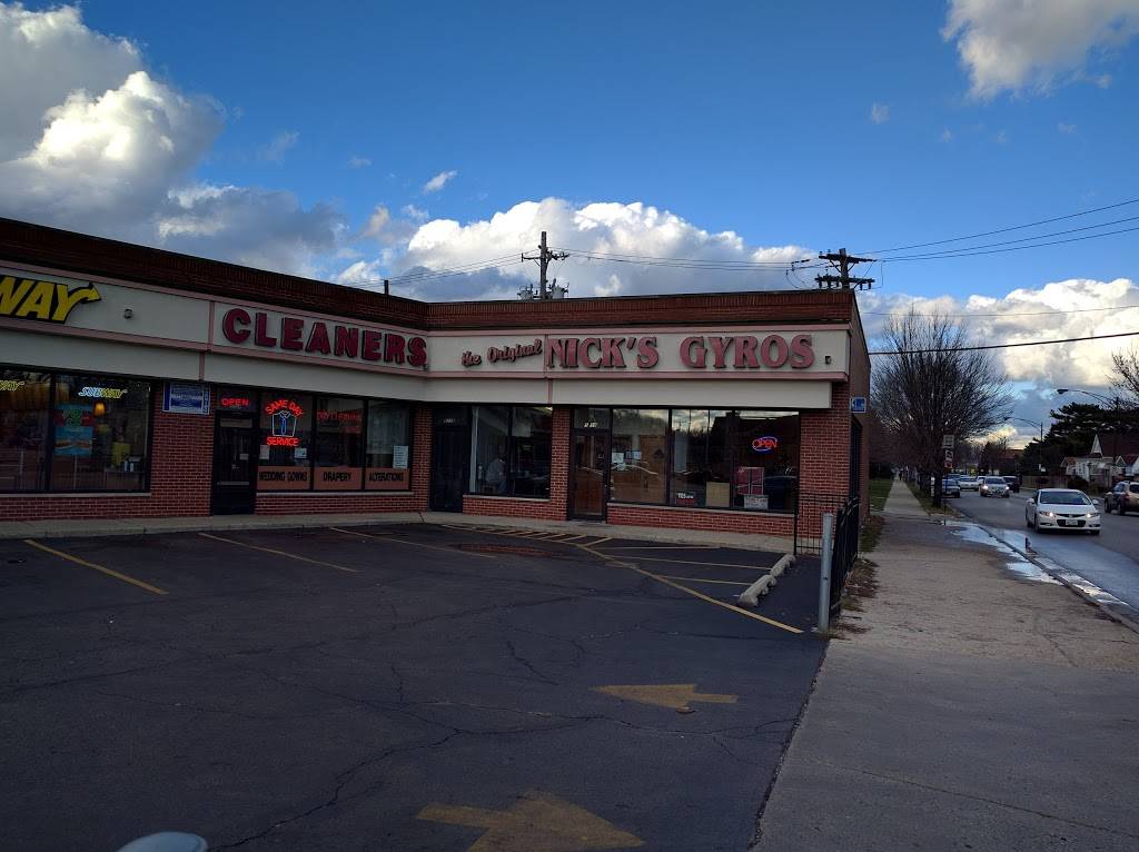 Nicks Gyros | restaurant | 5238 N Nagle Ave, Chicago, IL 60630, USA | 7736310233 OR +1 773-631-0233
