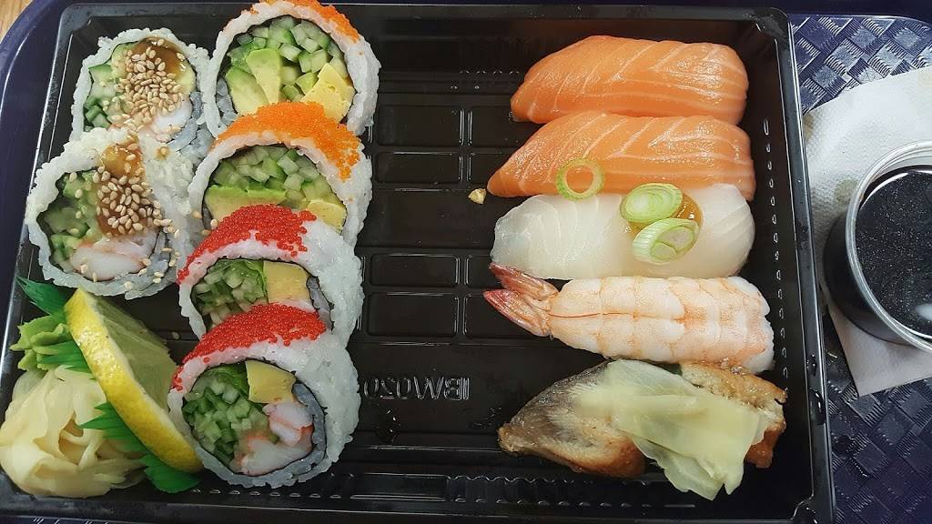 Goong Sushi Restaurant | restaurant | 6700 Chemin de la Côte-des-Neiges, Montréal, QC H3S 2B2, Canada | 5143401004 OR +1 514-340-1004