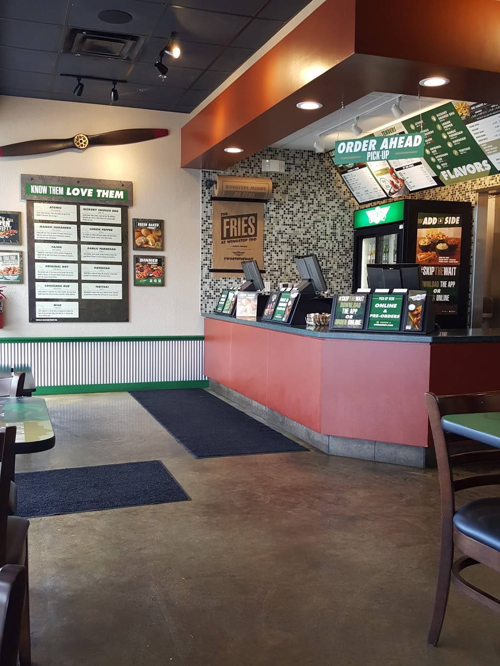 Wingstop | restaurant | 110-120 W Lake Mary Blvd, Sanford, FL 32773, USA | 3213631421 OR +1 321-363-1421
