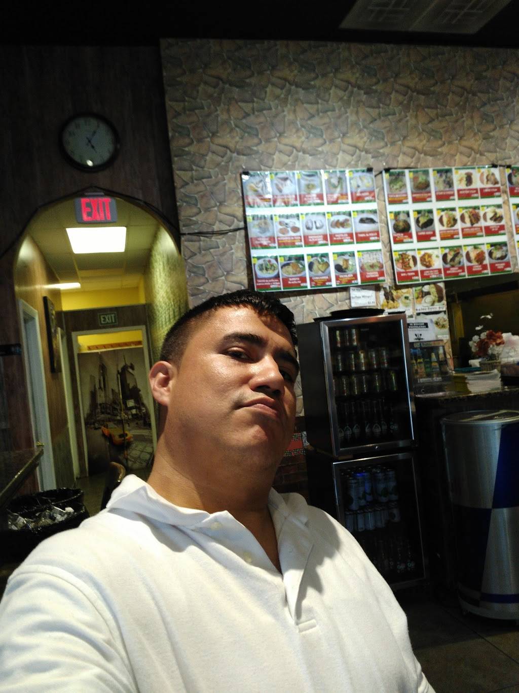 Tipicos Dona & Gloria Restaurant | restaurant | 317 S Sterling Blvd, Sterling, VA 20164, USA | 7034212232 OR +1 703-421-2232