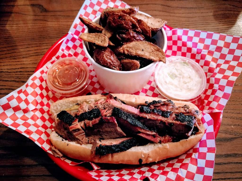 Q fanatic Artisan BBQ | restaurant | 6009 Nicollet Ave, Minneapolis, MN 55419, USA | 6124406628 OR +1 612-440-6628