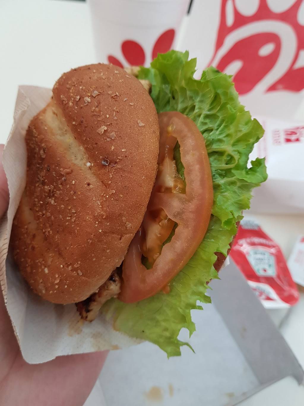 Chick-fil-A | restaurant | 2501 W Memorial Rd Suite 12, Oklahoma City, OK 73134, USA | 4057554762 OR +1 405-755-4762