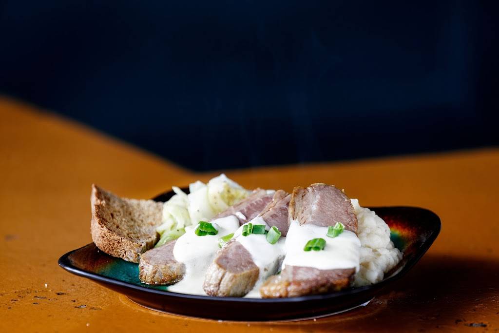 Celtic Crossing Irish Pub | restaurant | 903 Cooper St, Memphis, TN 38104, USA | 9012745151 OR +1 901-274-5151