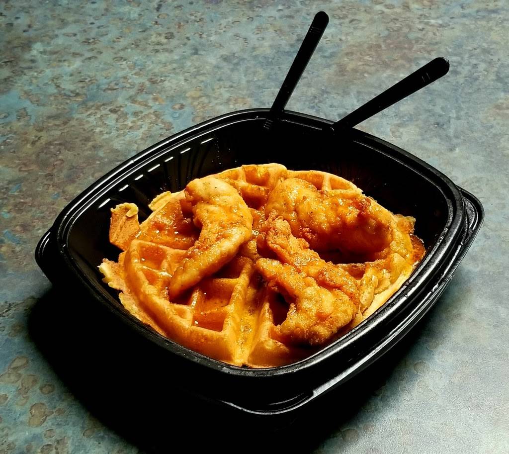 Slim Chickens | restaurant | 2313 N Greenwich Rd, Wichita, KS 67226, USA | 3166369263 OR +1 316-636-9263