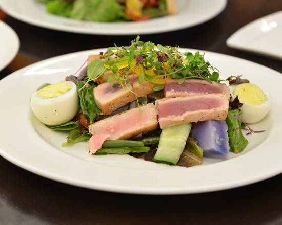 Bistro Versailles | bakery | 339 Greenwich Ave, Greenwich, CT 06830, USA | 2036616634 OR +1 203-661-6634