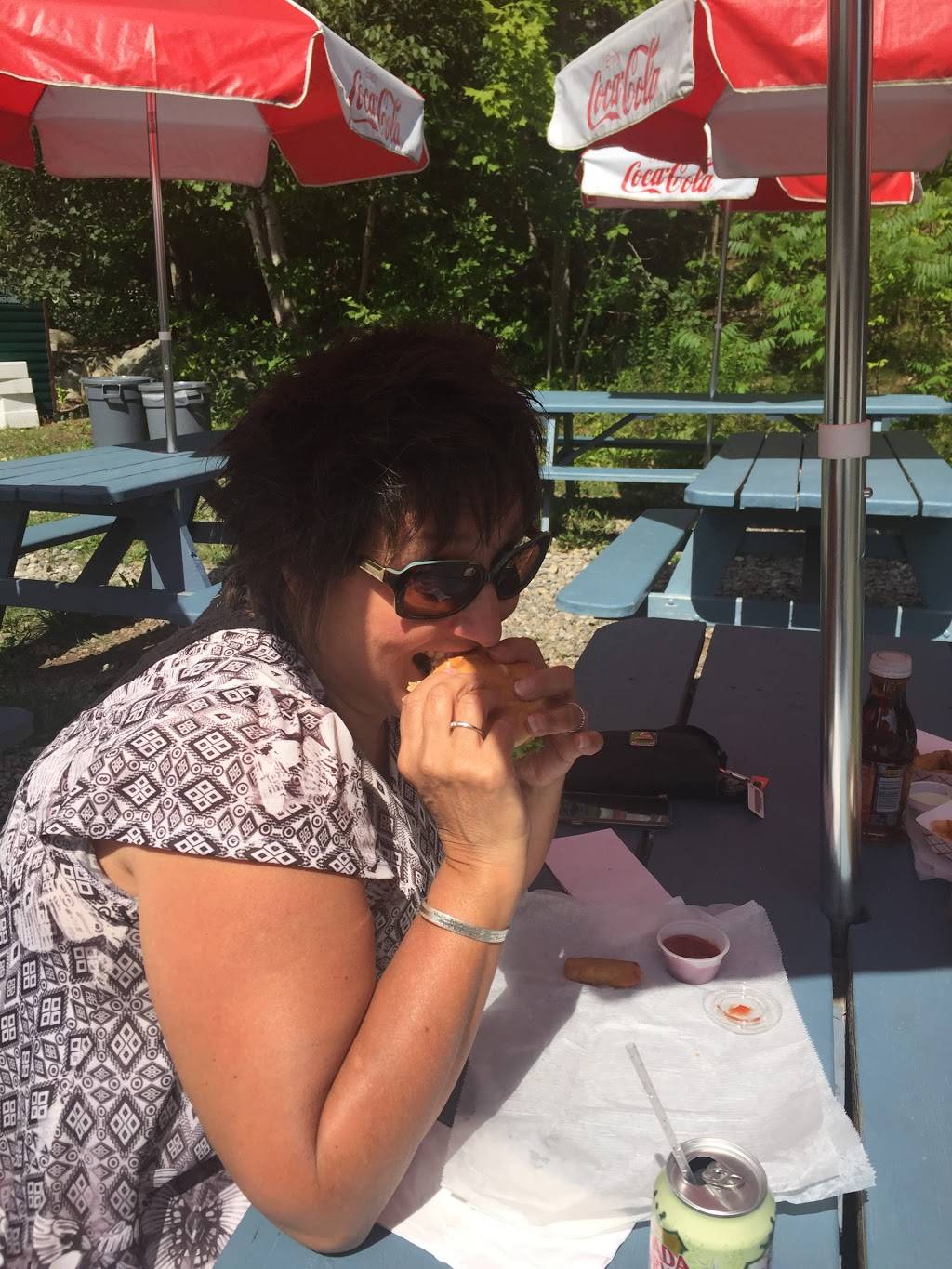 Larsons Lunch Box | restaurant | 430 Main St, Damariscotta, ME 04543, USA | 2075635755 OR +1 207-563-5755