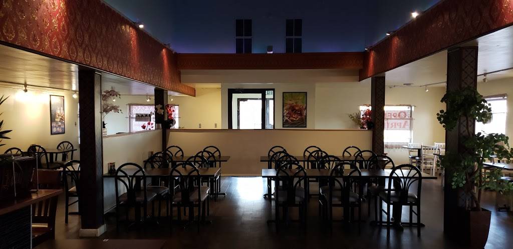 Bangkok Thai and Sushi | restaurant | 2103 Calumet Ave, Valparaiso, IN 46383, USA | 2194658810 OR +1 219-465-8810