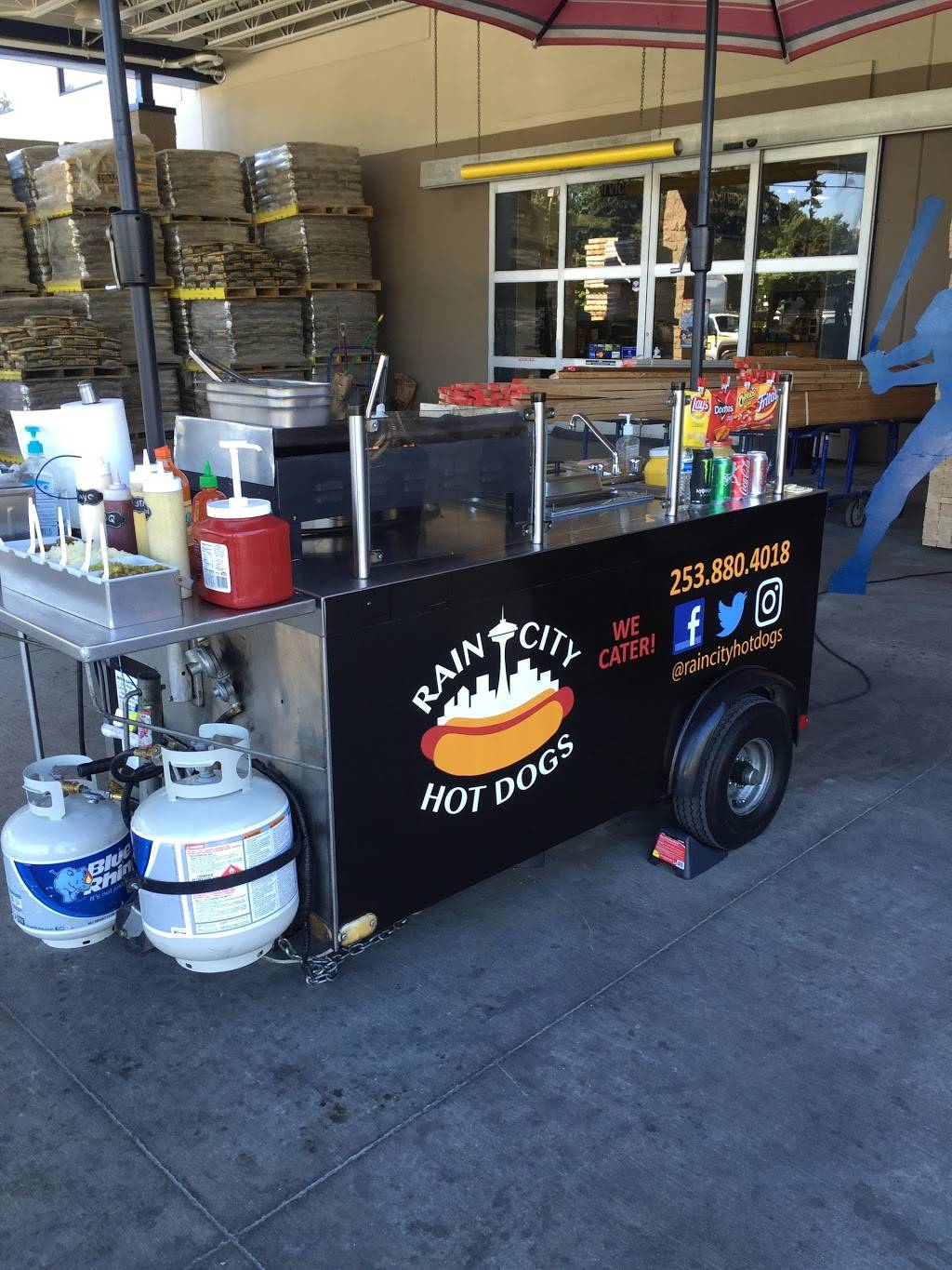 Rain City Hot Dogs & Burgers | restaurant | 2700 Rainier Ave S, Seattle, WA 98144, USA | 2538804018 OR +1 253-880-4018