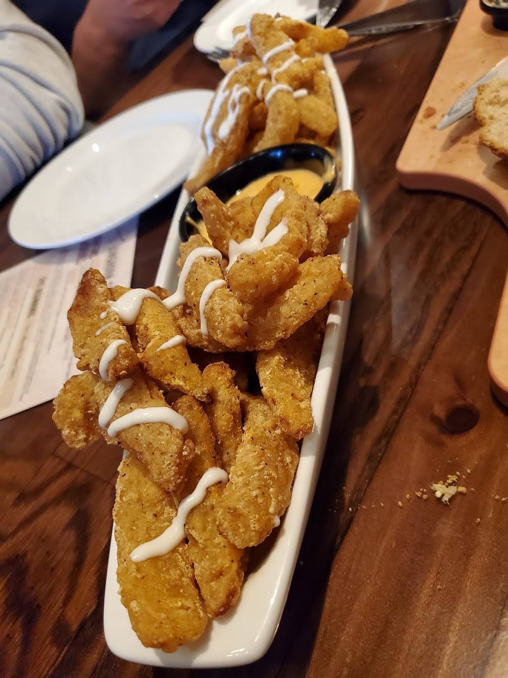 LongHorn Steakhouse | meal takeaway | 144 Wolf Rd, Albany, NY 12205, USA | 5184890193 OR +1 518-489-0193