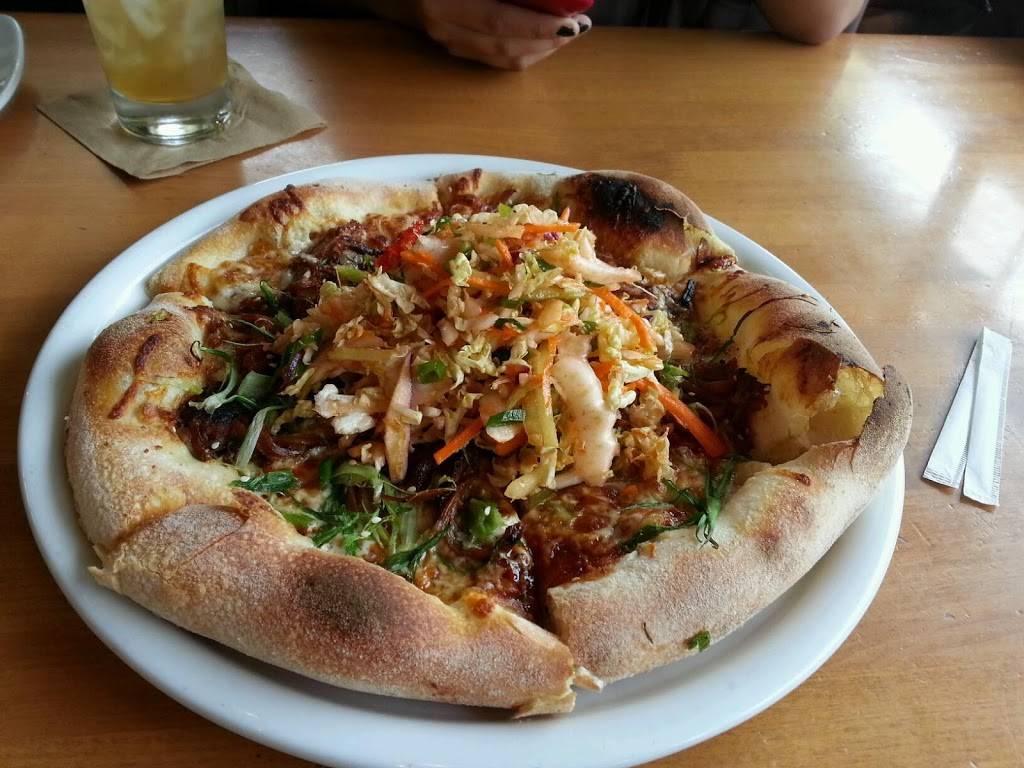 California Pizza Kitchen at Manhattan Beach | restaurant | 3320 N Sepulveda Blvd, Manhattan Beach, CA 90266, USA | 3107961233 OR +1 310-796-1233