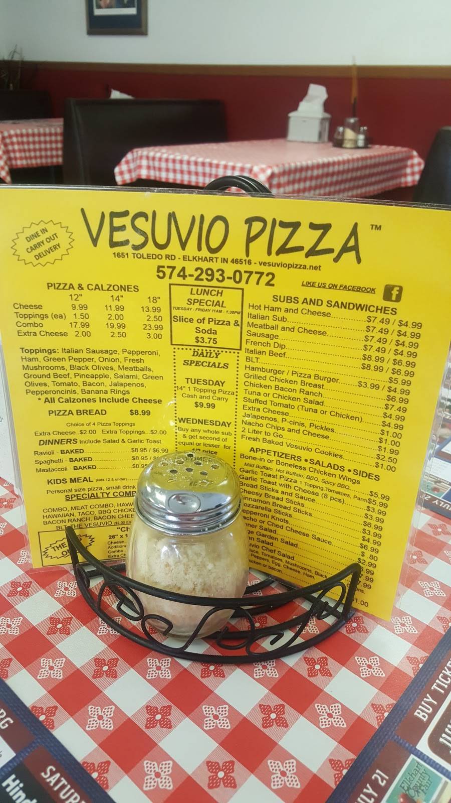 Vesuvio Pizza | restaurant | 1651 Toledo Rd, Elkhart, IN 46516, USA | 5742930772 OR +1 574-293-0772